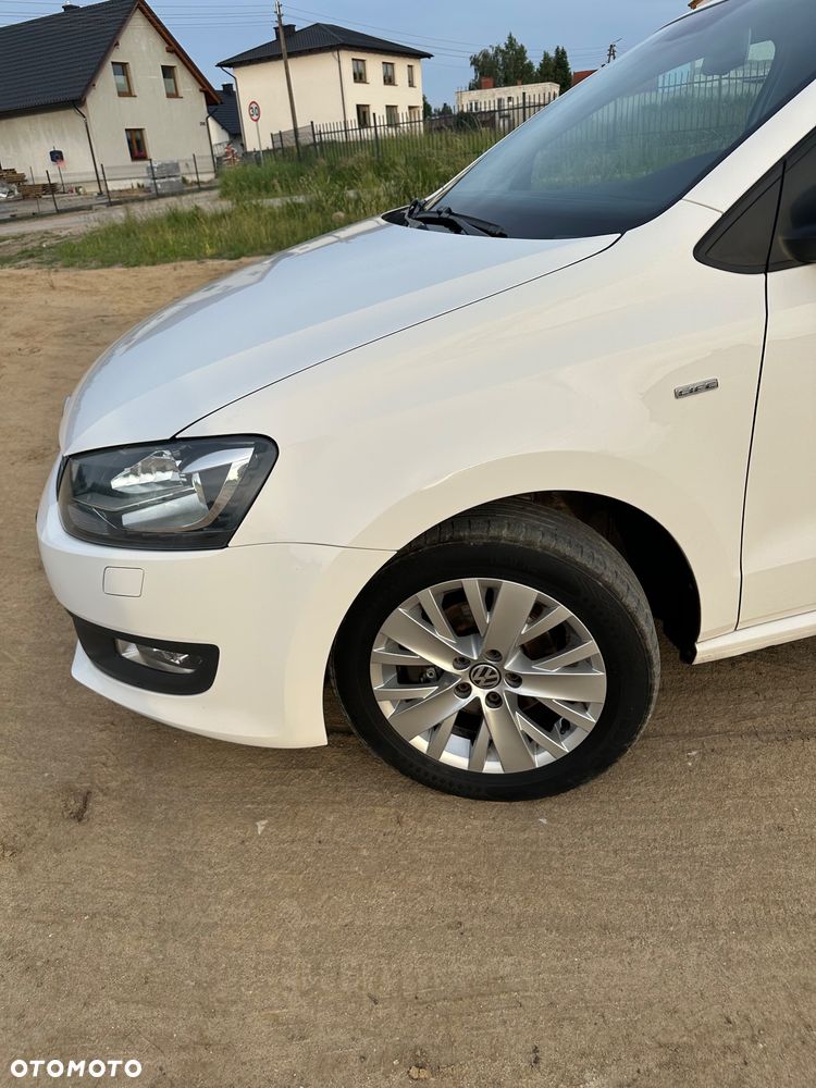 Volkswagen Polo 1.2 TSI Life - 37