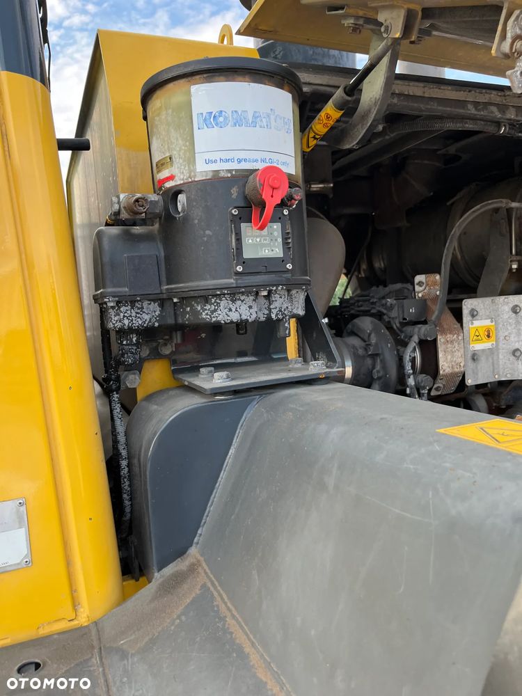 Komatsu WA270 z wagą  * Stan idealny - 40