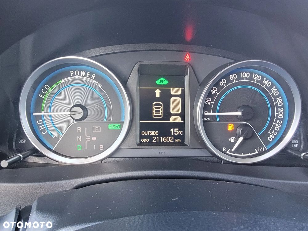 Toyota Auris 1.8 HSD Luna - 35