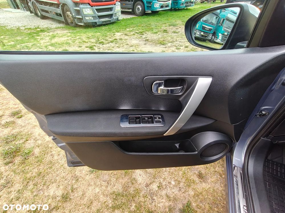 Nissan Qashqai 2.0 Tekna - 15