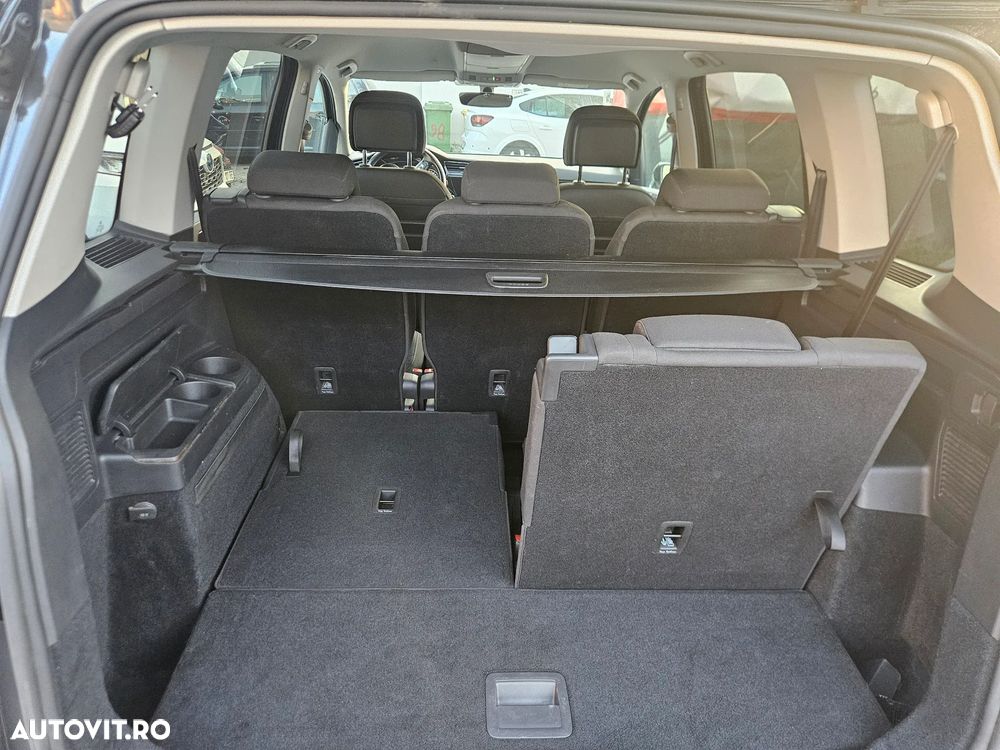 Volkswagen Touran 1.5 TSI DSG Highline - 20