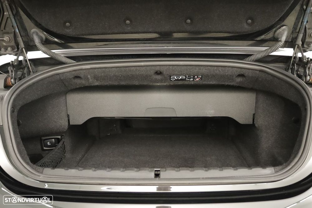 BMW 420 i Pack Desportivo M Auto - 30