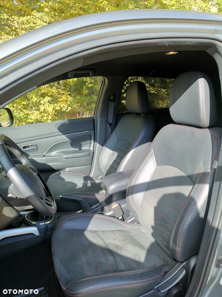 Mitsubishi ASX 1.8 DID Invite 4WD AS&G - 10