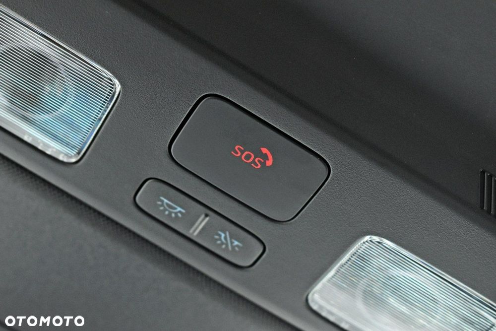 Ford Kuga 1.5 EcoBoost ST-LINE X - 34