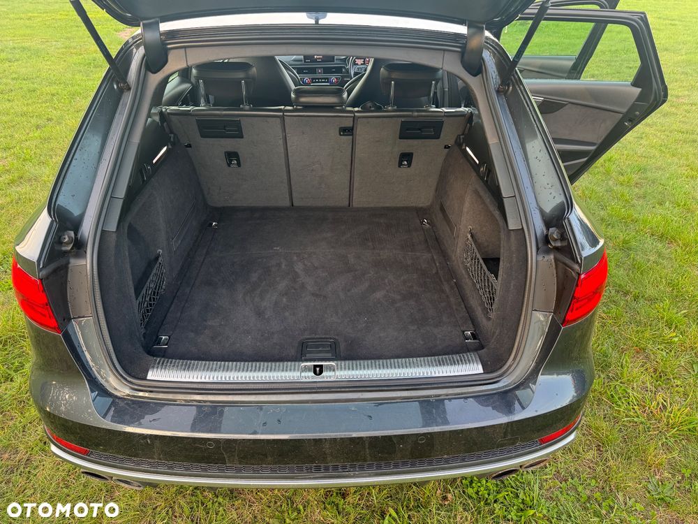 Audi S4 Avant 3.0 TFSI Quattro Tiptronic - 31