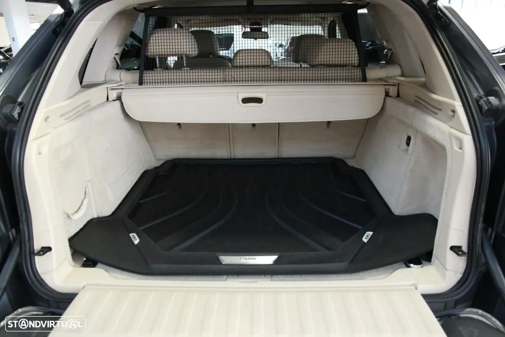 BMW X5 40 d xDrive - 28
