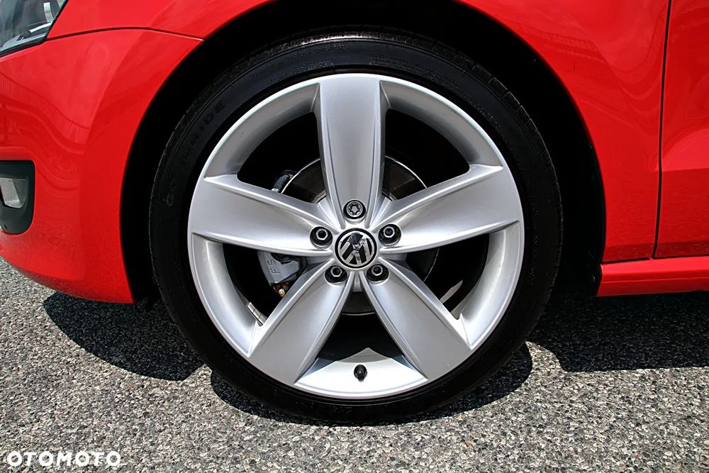 Volkswagen Polo 1.4 Highline - 30
