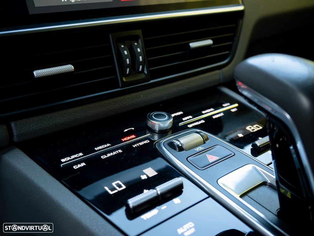 Porsche Cayenne E-Hybrid Tiptronic S - 34
