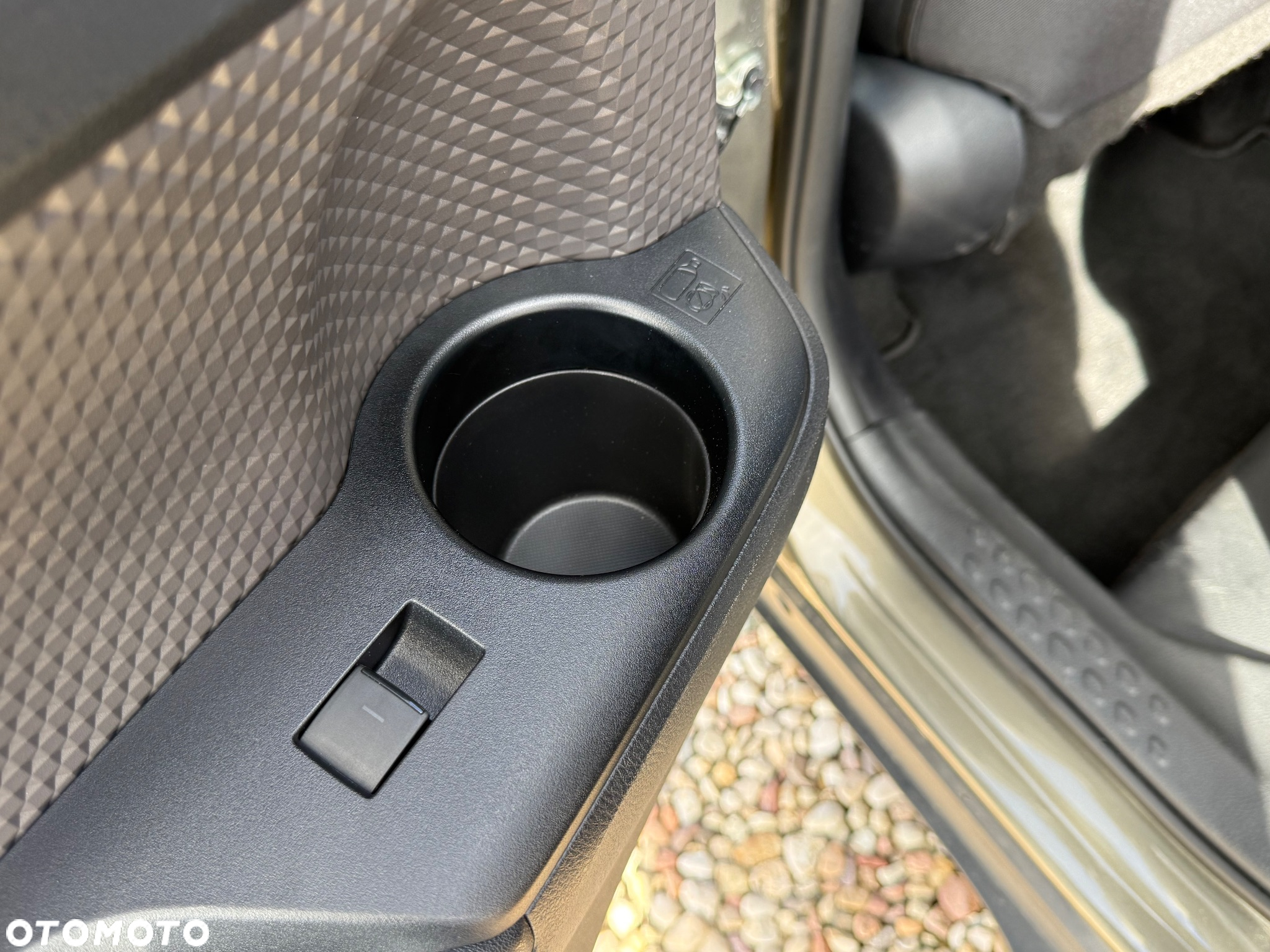 Toyota C-HR 1.8 Hybrid Selection - 26