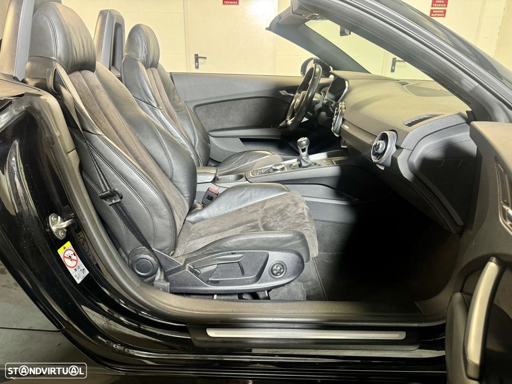 Audi TT Roadster 1.8 TFSi - 27