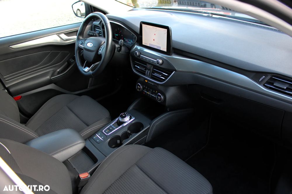 Ford Focus 1.5 EcoBlue Start-Stopp-System Aut. TITANIUM - 5