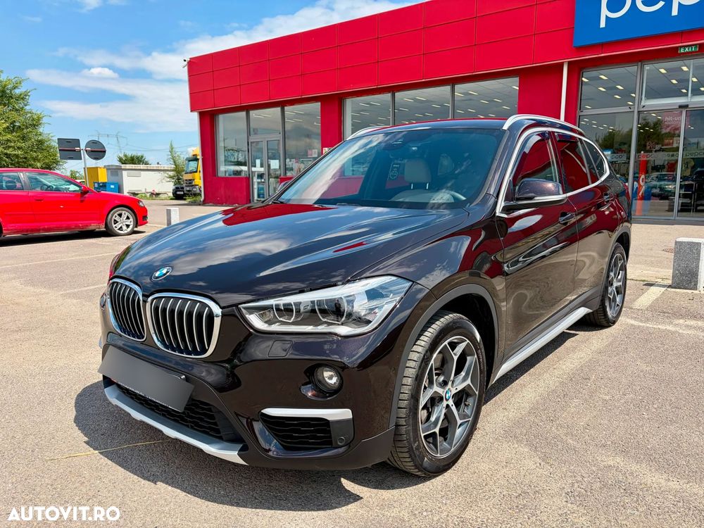 BMW X1 sDrive20i AT xLine - 3