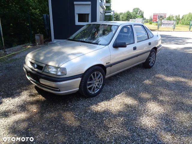 Opel Vectra - 1