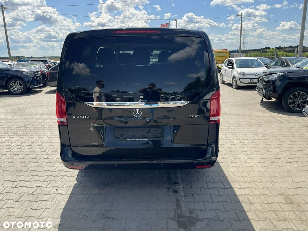Mercedes-Benz Klasa V 250 d 4-Matic Avantgarde 7G-Tronic (d³ugi) - 6
