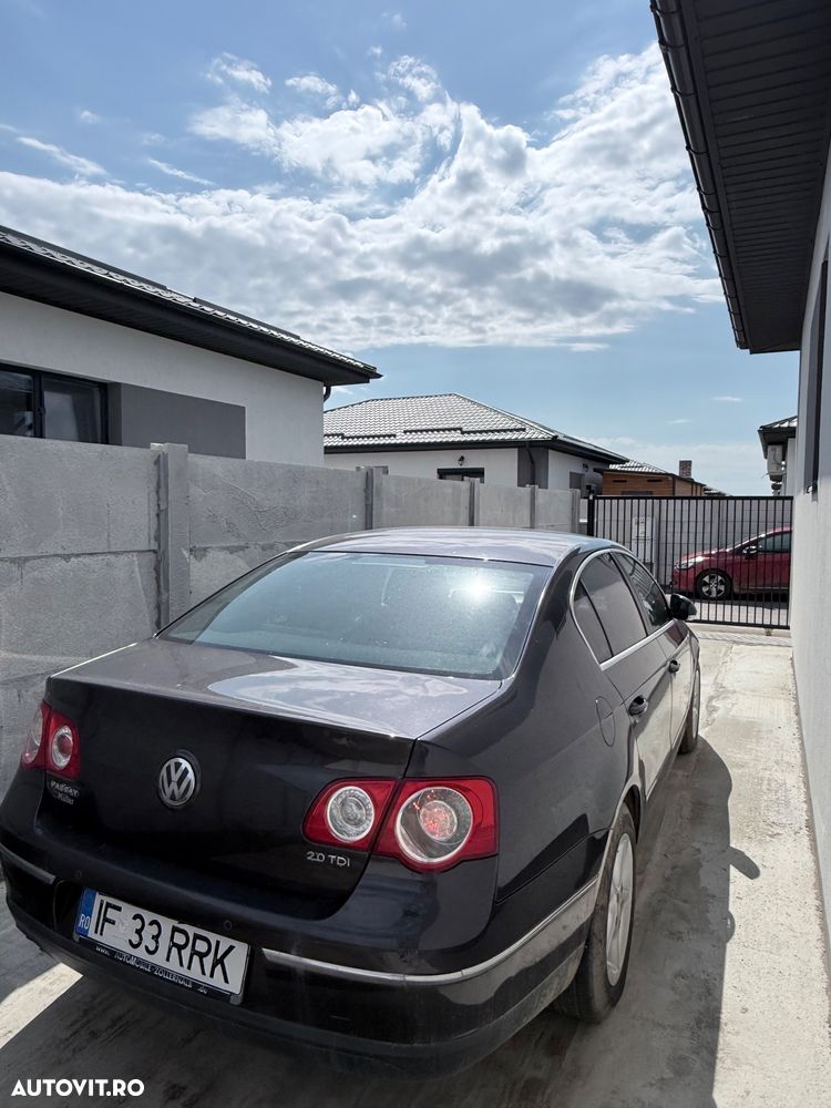 Volkswagen Passat 2.0TDI Comfortline DPF - 8