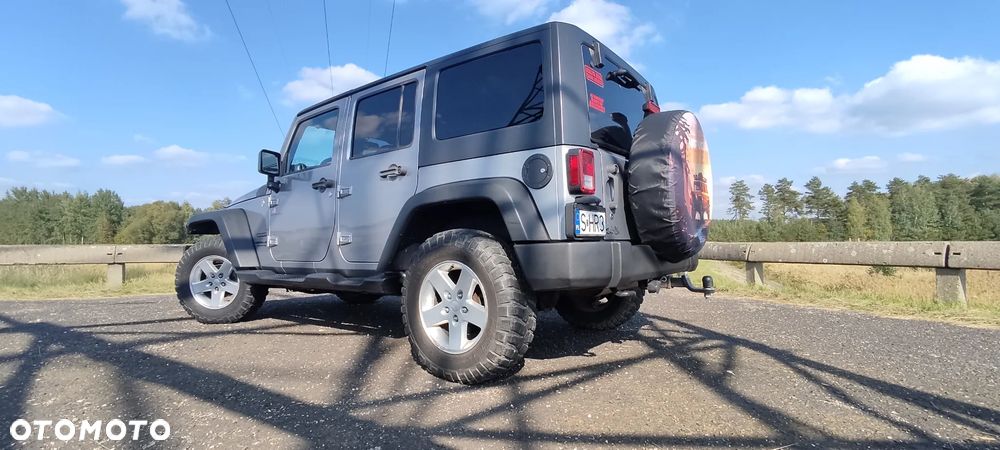 Jeep Wrangler 3.6 Unlim X - 10