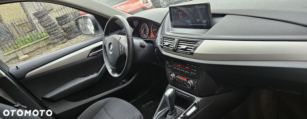 BMW X1 sDrive18d Sport Line - 34