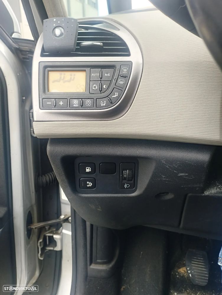 Citroën C4 Grand Picasso 1.6 HDi Confort - 8