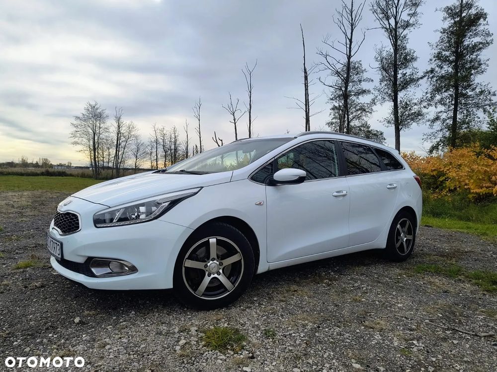 Kia Ceed - 1