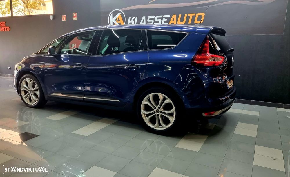 Renault Grand Scénic - 8