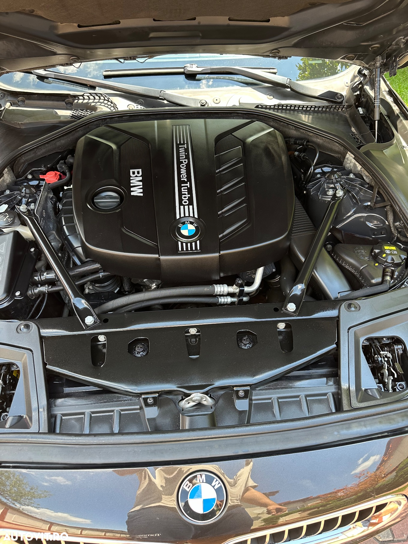 BMW Seria 5 525d xDrive AT - 13