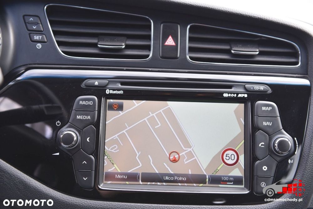 Kia Ceed - 27