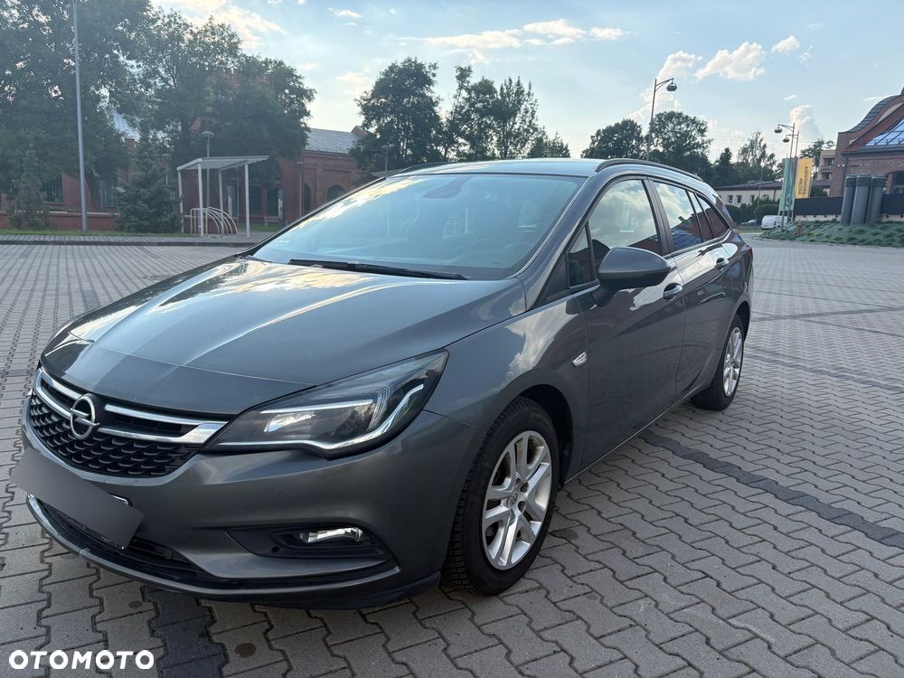 Opel Astra 1.6 CDTI Enjoy S&S - 2