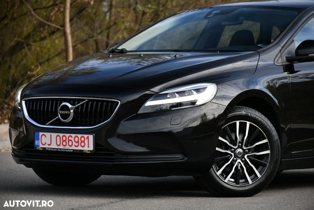 Volvo V40 D2 Summum - 11