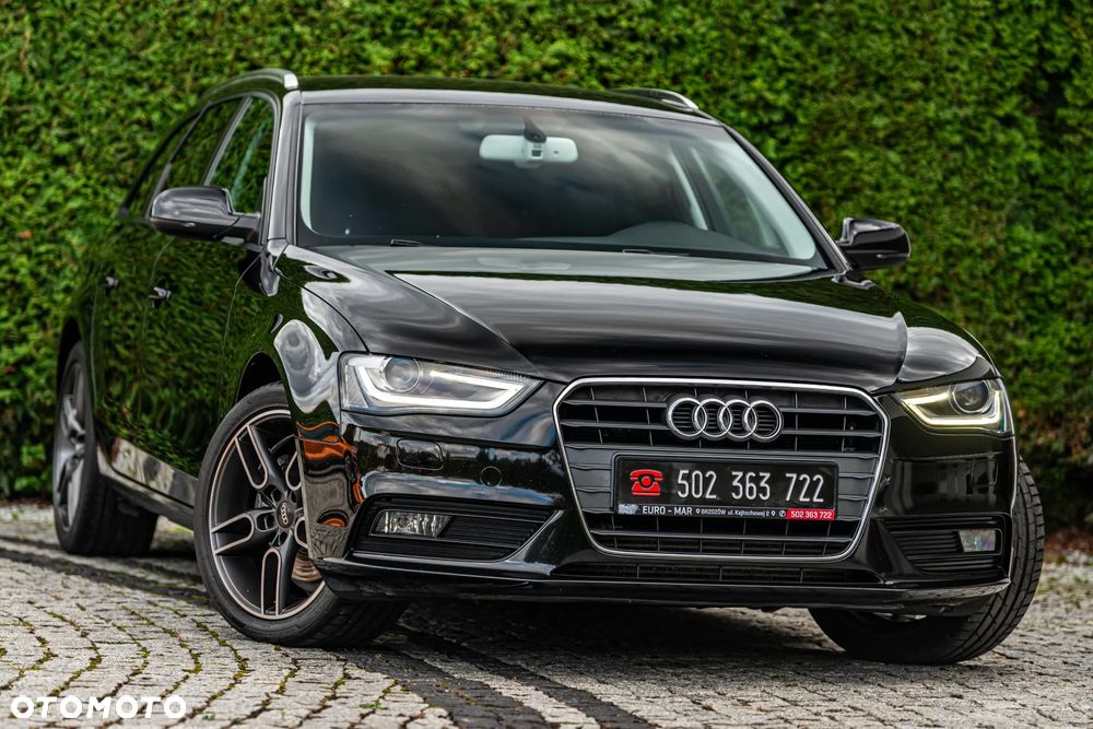 Audi A4 Avant 2.0 TDI ultra design - 1