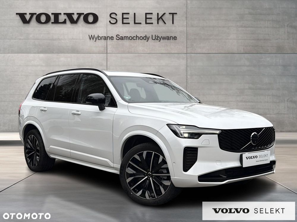 Volvo XC 90 - 9