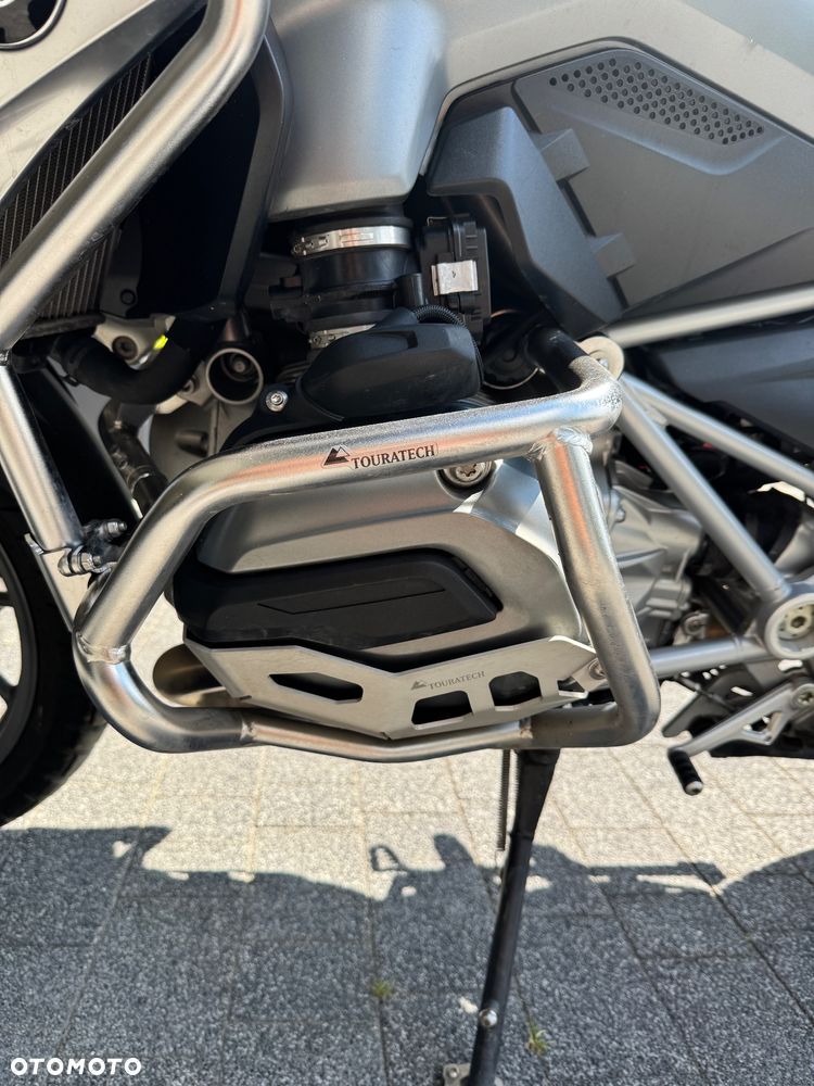 BMW R - 7