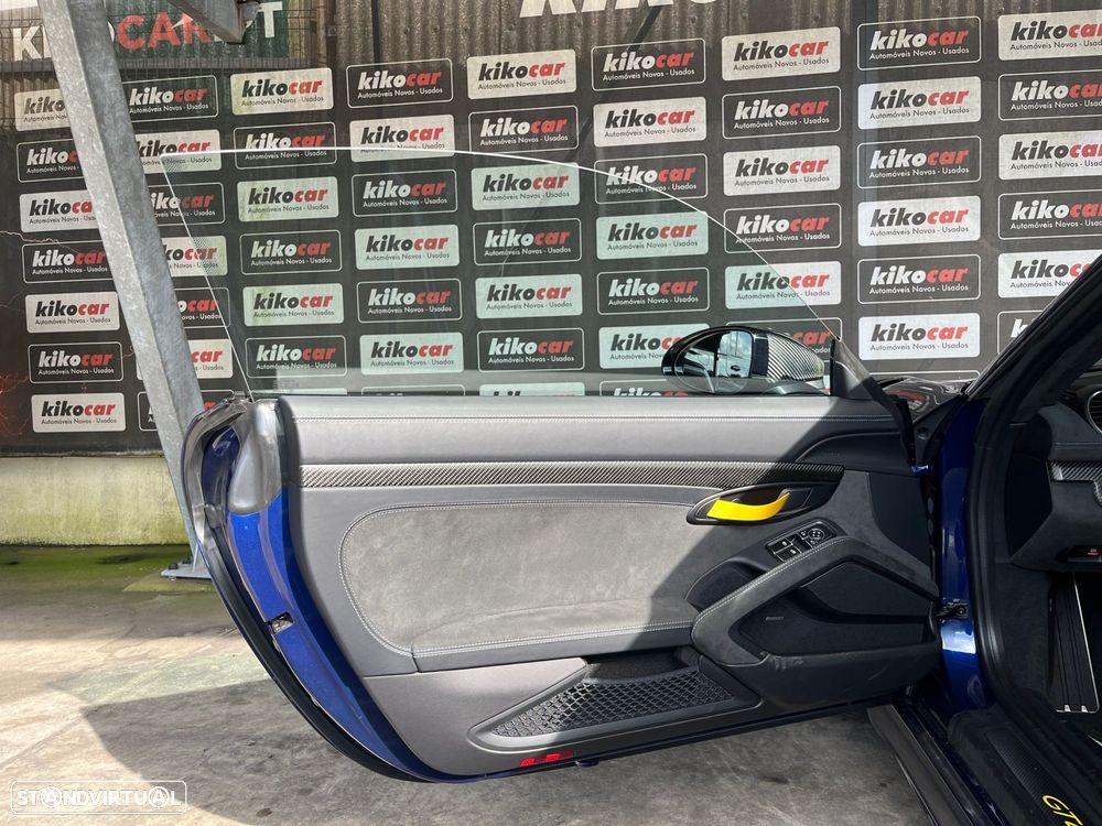 Porsche 718 Cayman GT4 RS - 16