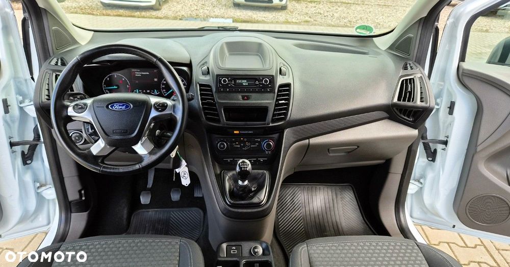 Ford Transit Connect - 36