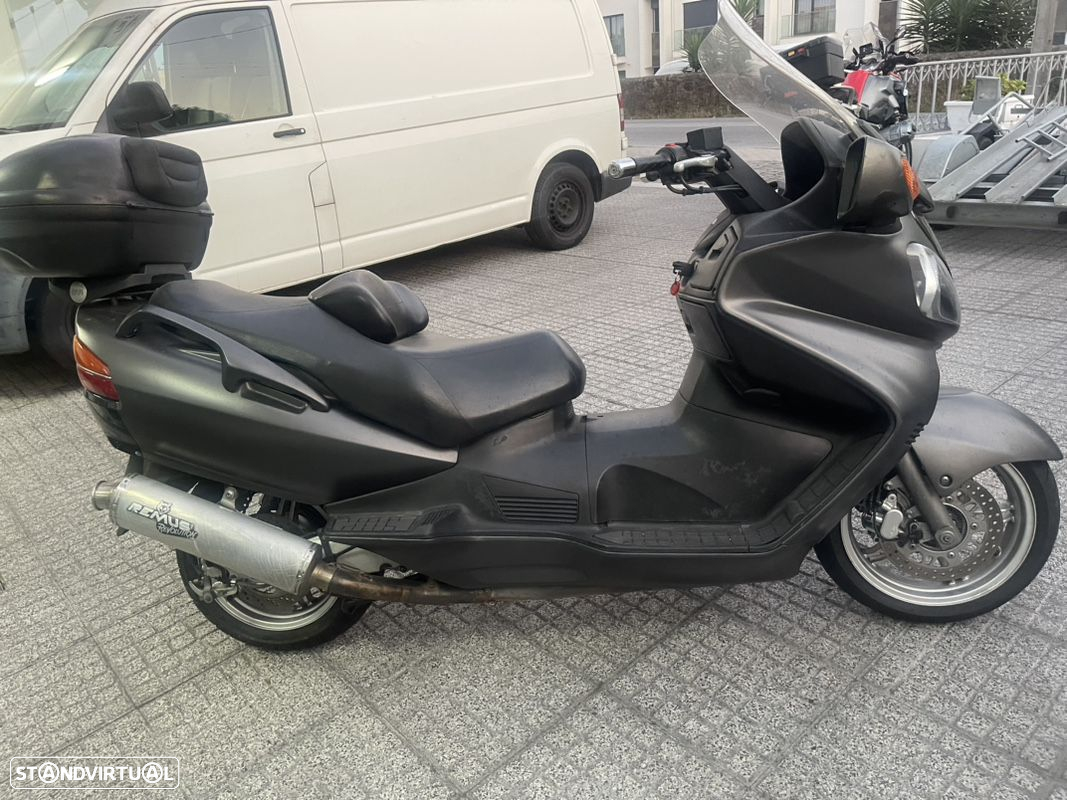 Suzuki Burgman executive - 4