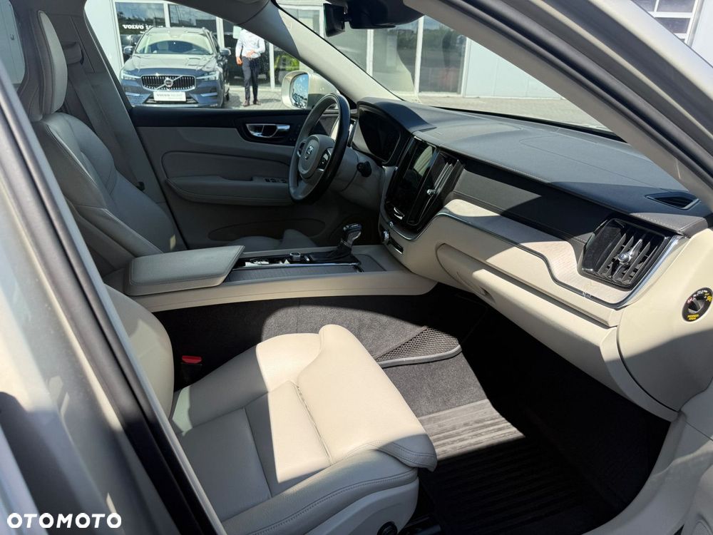 Volvo XC 60 - 28