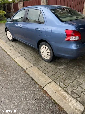 Toyota Yaris - 2