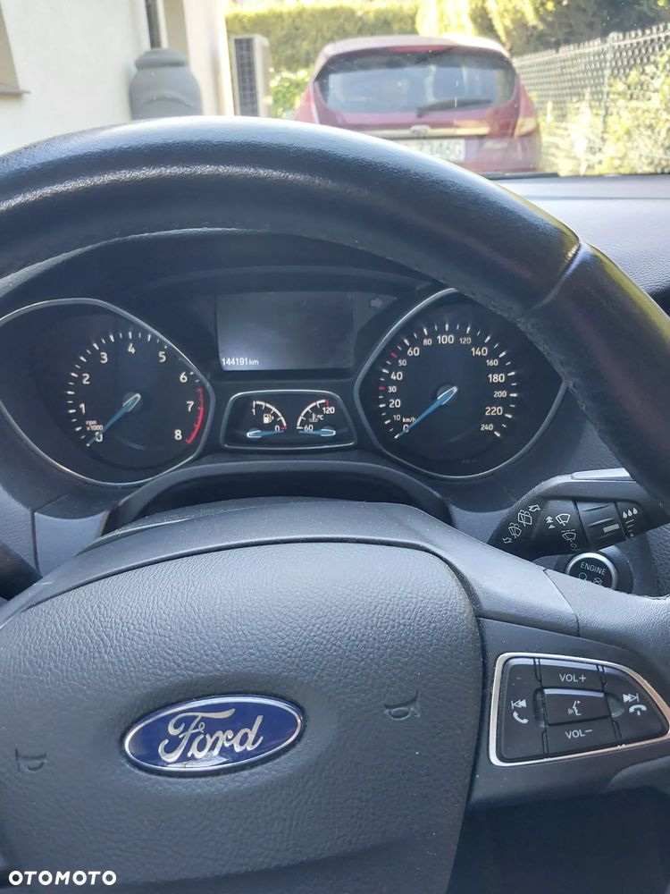 Ford Focus 1.0 EcoBoost Edition - 4