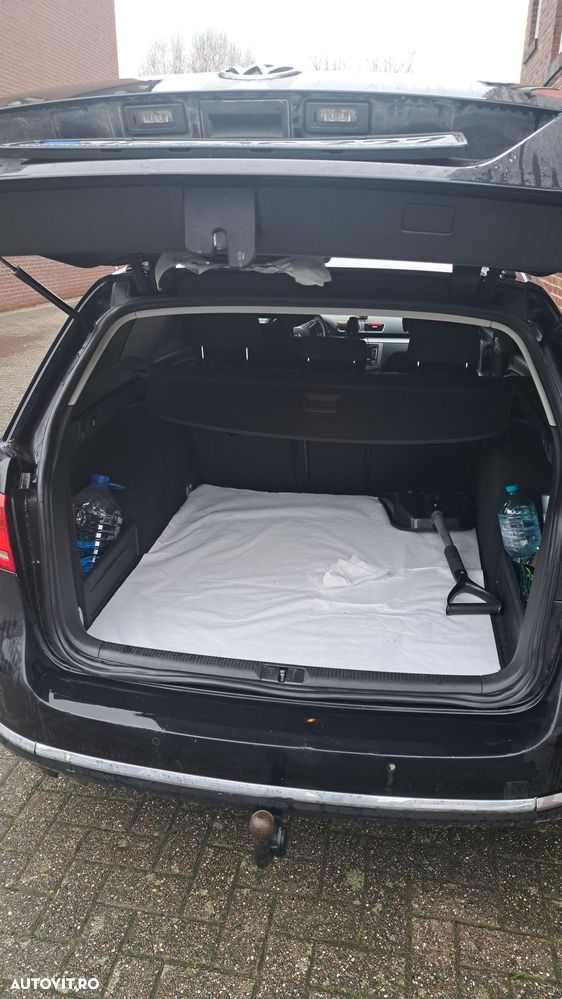 Volkswagen Passat 2.0 TDI BlueMotion Technology DPF Comfortline - 7