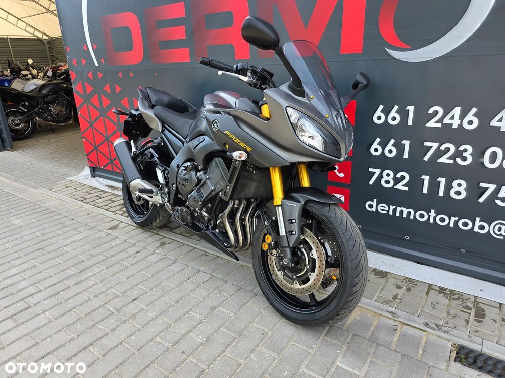 Yamaha FZ8 - 33