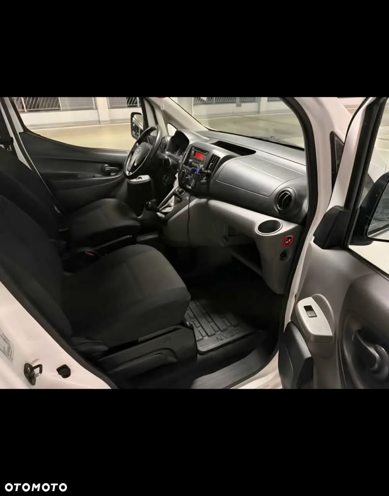 Nissan NV200 - 7