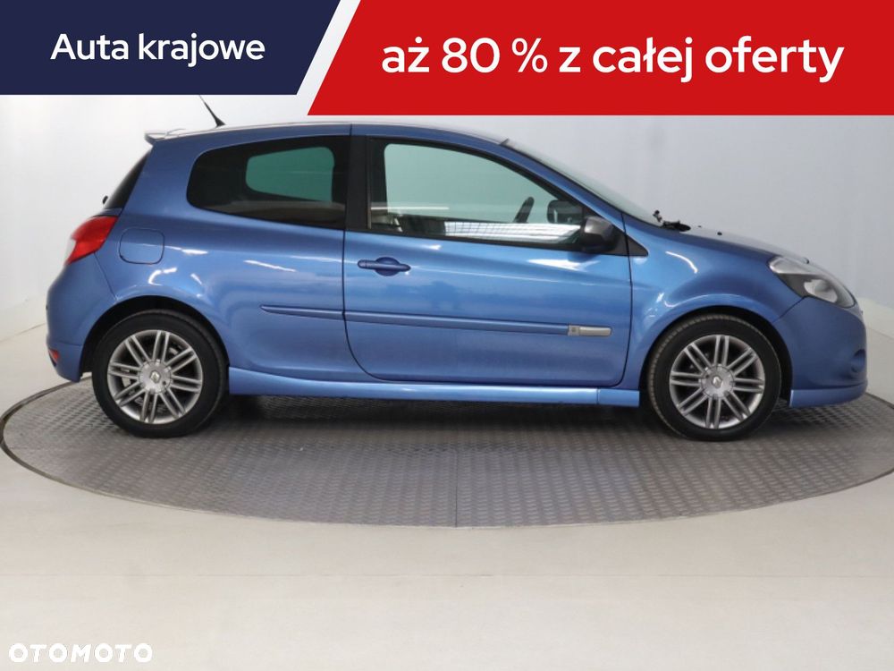Renault Clio - 8