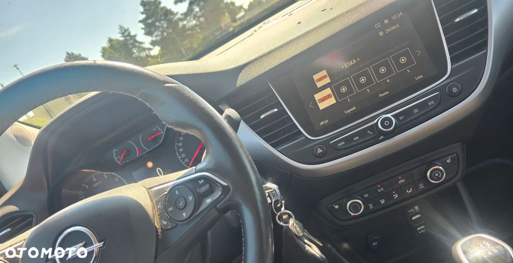 Opel Crossland X - 16