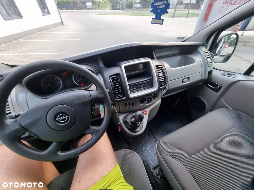 Opel Vivaro - 7