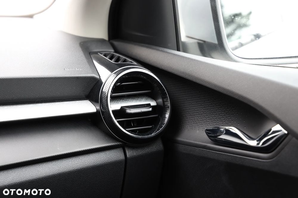 Skoda Fabia 1.0 TSI Ambition - 29