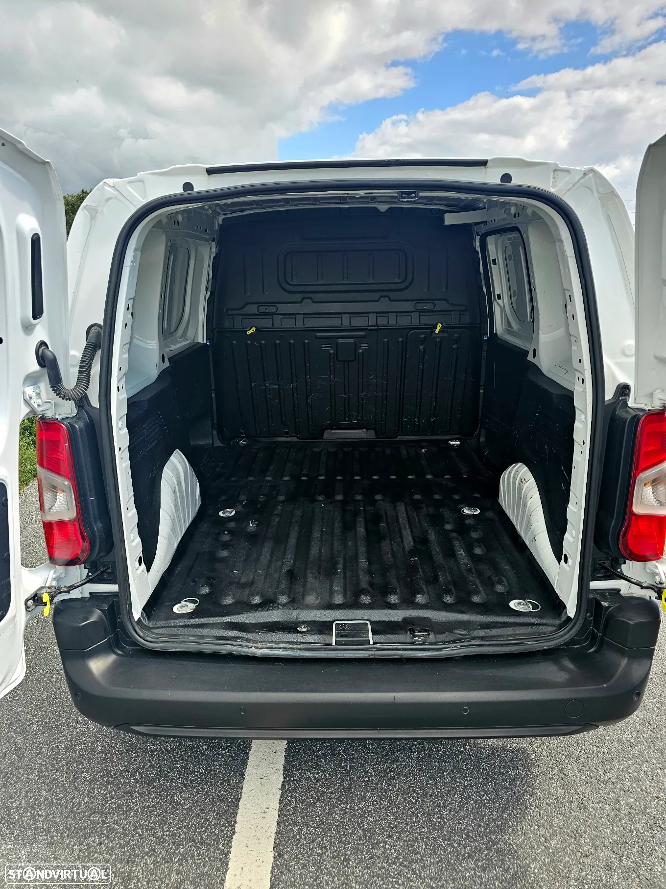Peugeot Peugeot partner 1.5 bluehdi Premium - 5