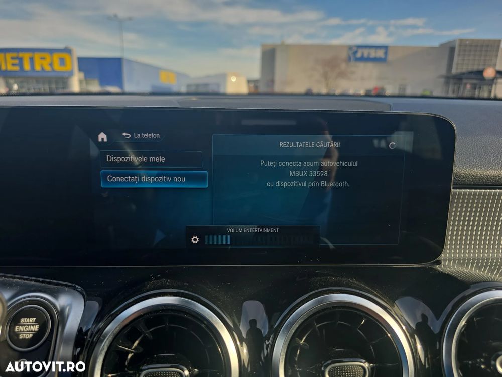 Mercedes-Benz GLB - 24