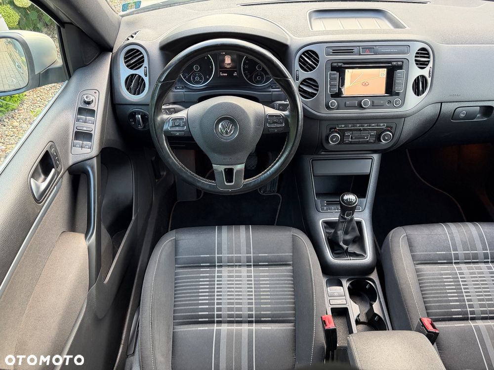 Volkswagen Tiguan - 13