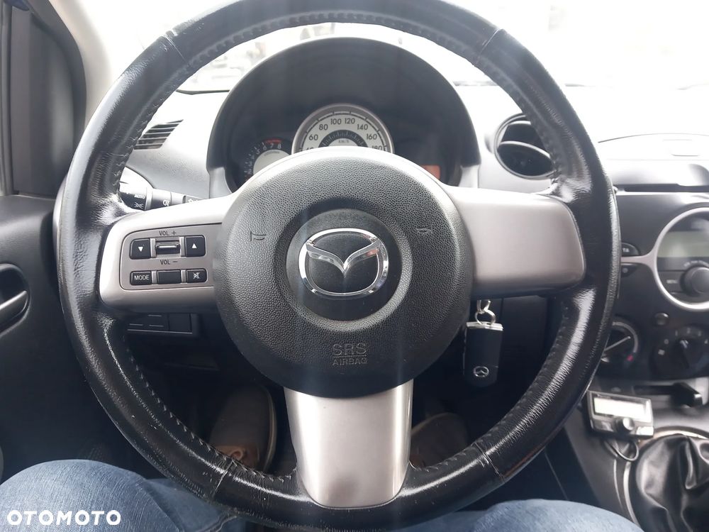 Mazda 2 1.3 Dynamic - 24