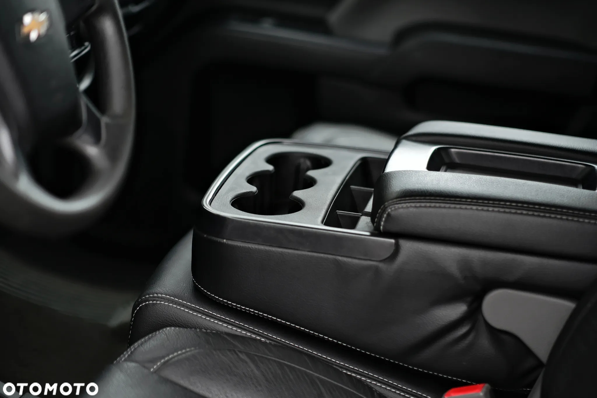 Chevrolet Silverado - 28
