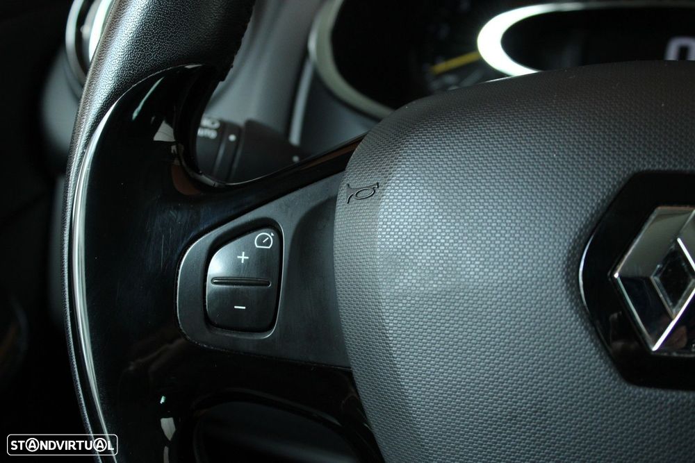 Renault Clio 1.5 dCi Dynamique S - 20